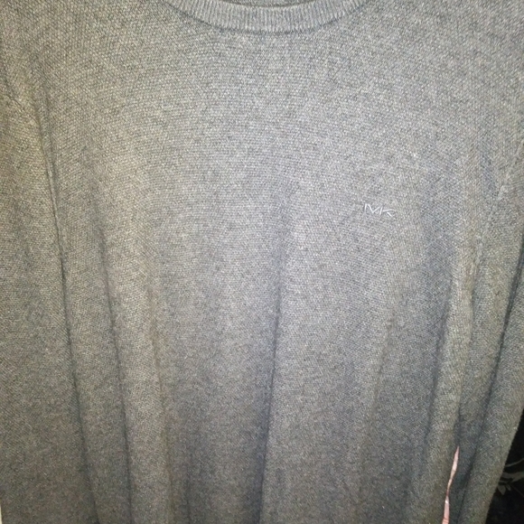 Sweater - Picture 2 of 2